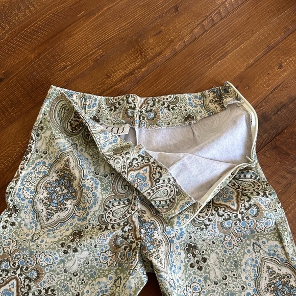 Women’s I.S.I.S Los Angeles Patterned Pants - Picture 2 of 6